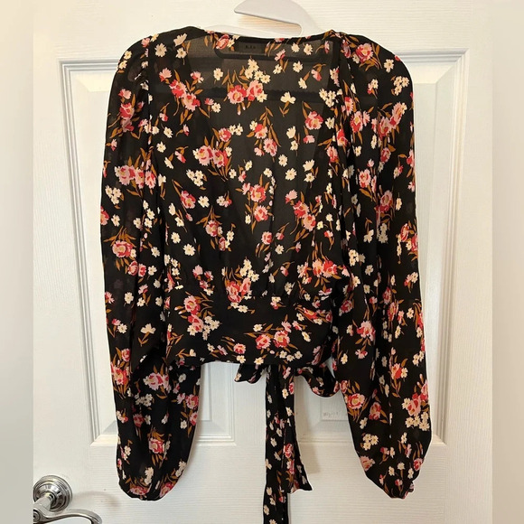 ! A.L.C. Carla Floral Silk Wrap Blouse sz 4 - Picture 4 of 6